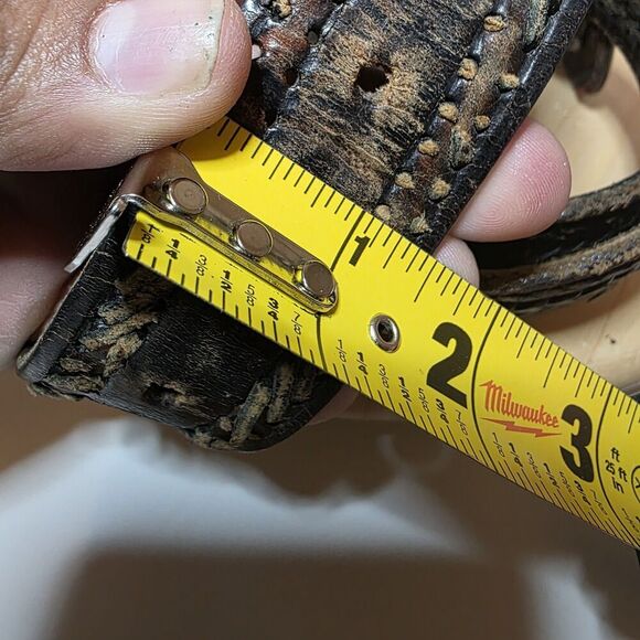 Vintage Distressed Leather Belt & Buckle Oval Shaped Buckle W Letter H Size 38 - Picture 15 of 15